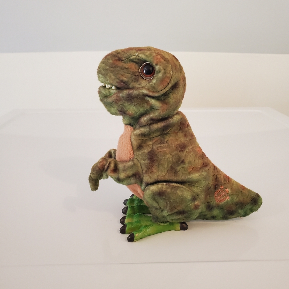 Playskool Kota & Pals KP Hatchlings Animatronic T. Rex